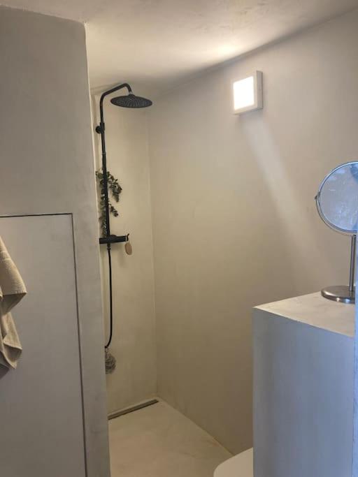 Antwerp Loft -Art And Chill- Parking Available Apartamento Exterior foto